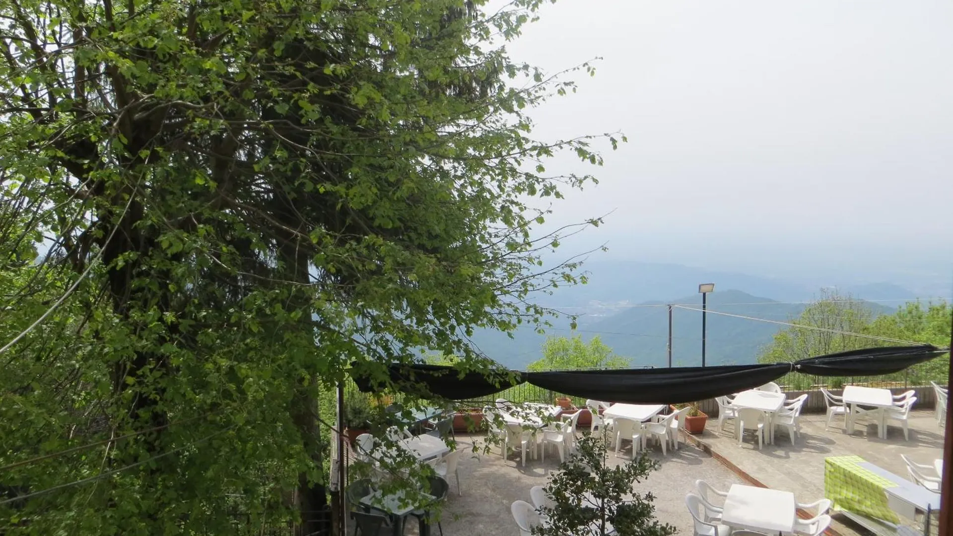 Baita Bondella Como