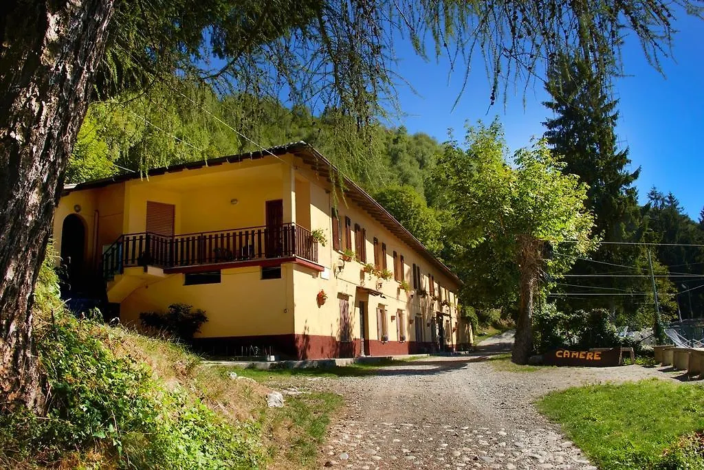 Baita Bondella Como 0*,  İtalya